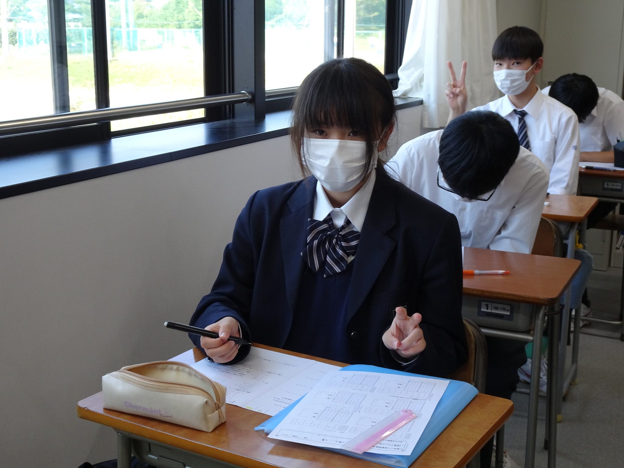 学校公開、学級懇談会を行いました! 学校法人生蘭学園 生蘭高等専修学校 学校公開、学級懇談会を行いました! 学校法人生蘭学園 生蘭高等専修学校